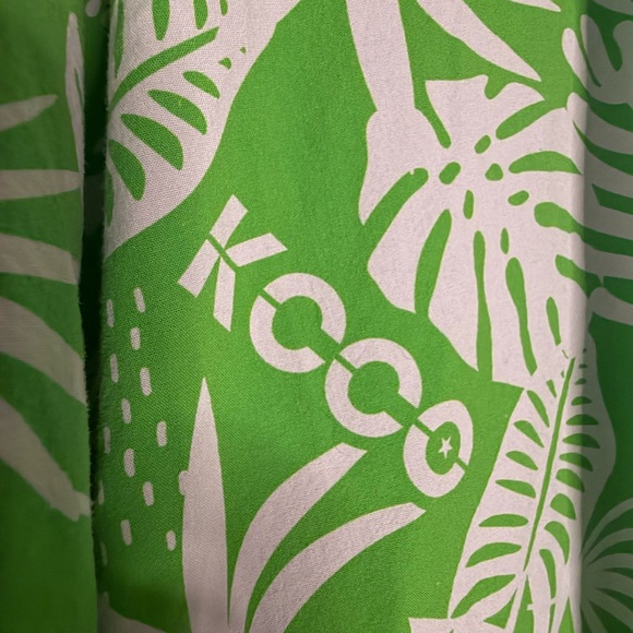 The Chive Members Only Men's Green Leaf Print Casual Shirt - Picture 3 of 5